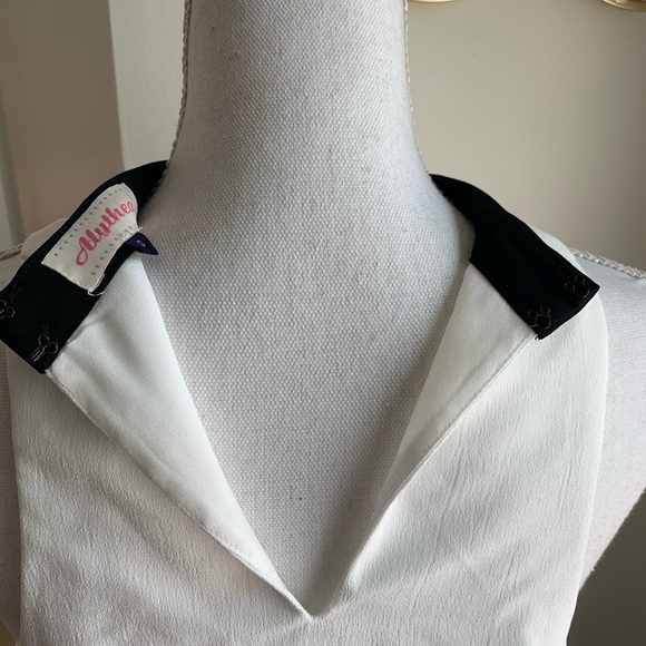 NWOT Black and White Sleeveless Top - Picture 3 of 5